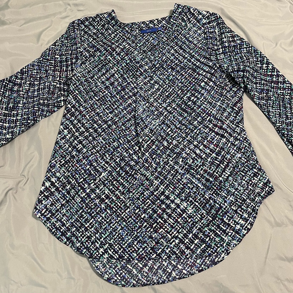 QUICK LIST! Apt 9 dress shirt
